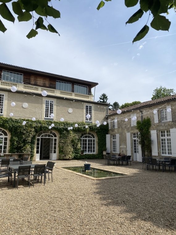 Installation de ciel lumineux extérieur en Dordogne , Dordogne, GM Illumination Décoration