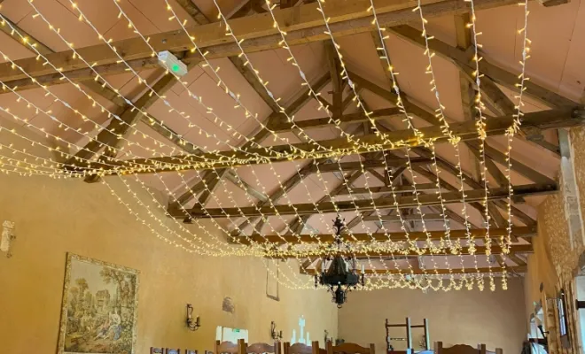 Installation de plafond lumineux intérieur pour mariage en Dordogne , Dordogne, GM Illumination Décoration